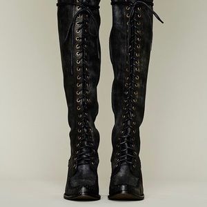 Joe lace up boot by Jeffrey Campbell sz. 10